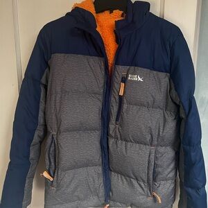 Eddie Bauer big boys Navy and Gray Puffer Jacket